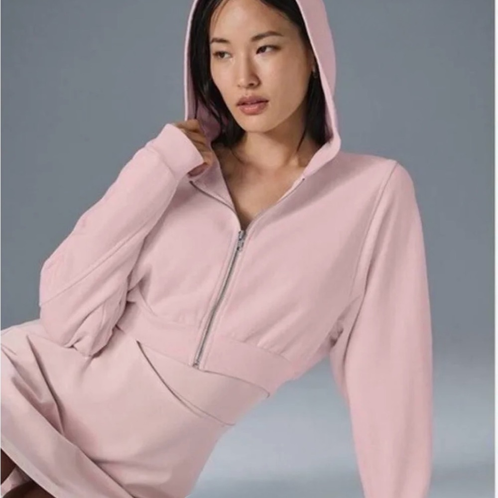 ALO sweet escape cropped full zip hoodie in BALLET PINK L EUC